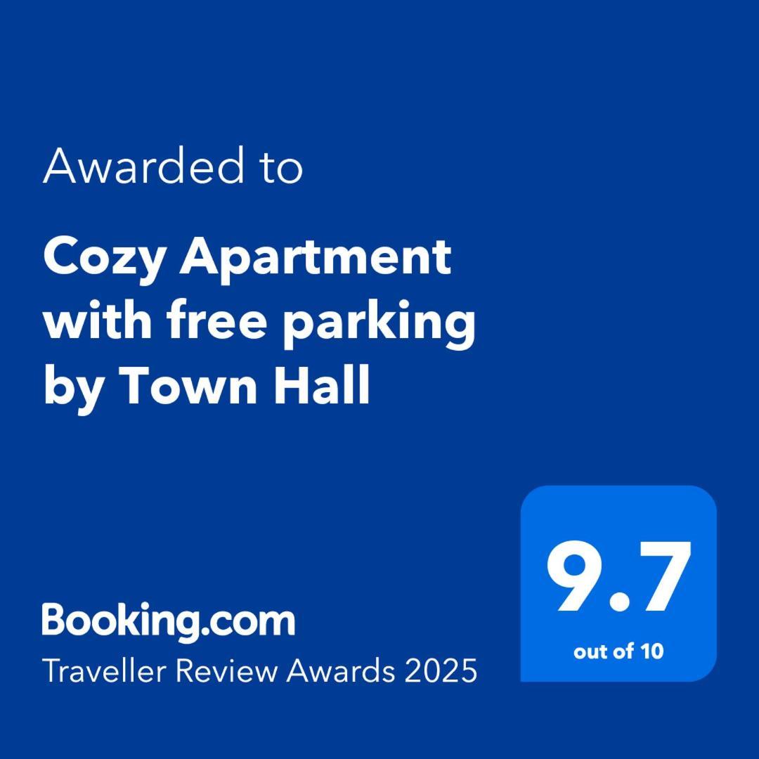 Cozy By Town Hall With Free Parking Apartamento